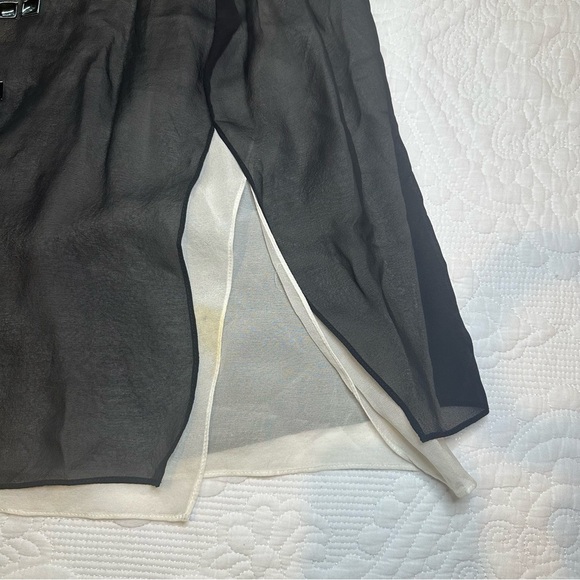 Robert Rodriguez Split Hem Layered Sheer Cami. Black and White. Size: 6. - Picture 4 of 7